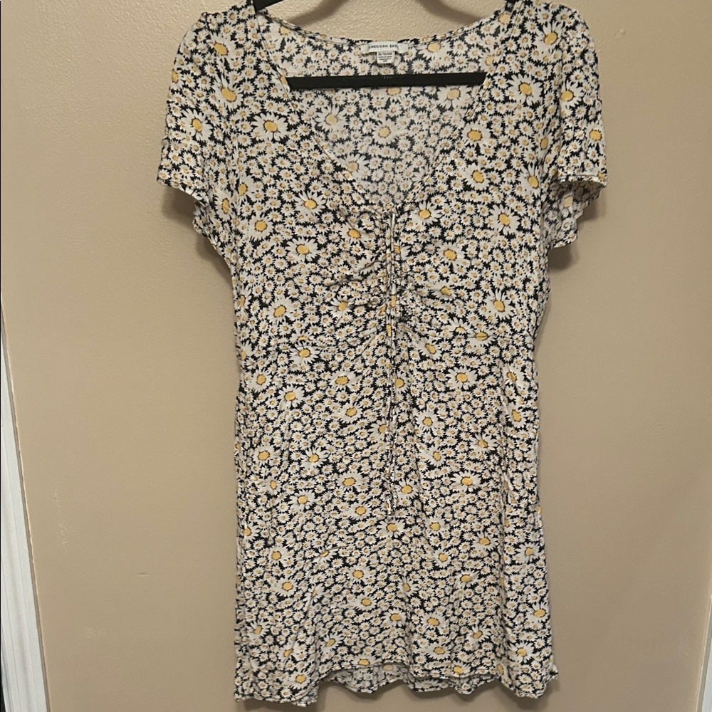 American Eagle Daisy themed Yellow Black and White Floral Mini Dress